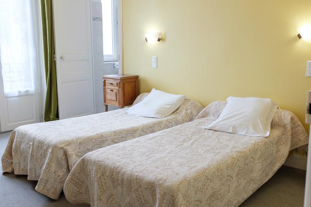 Castel Regina Hotel Chatel-Guyon Phòng bức ảnh
