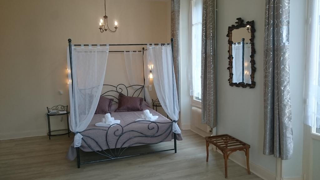Castel Regina Hotel Chatel-Guyon Ngoại thất bức ảnh