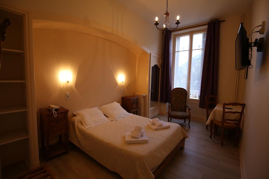 Castel Regina Hotel Chatel-Guyon Ngoại thất bức ảnh