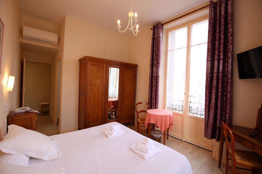 Castel Regina Hotel Chatel-Guyon Ngoại thất bức ảnh