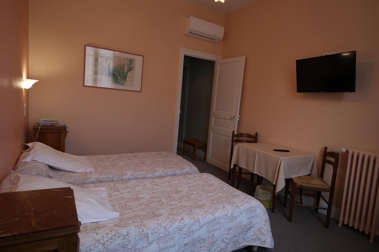 Castel Regina Hotel Chatel-Guyon Ngoại thất bức ảnh