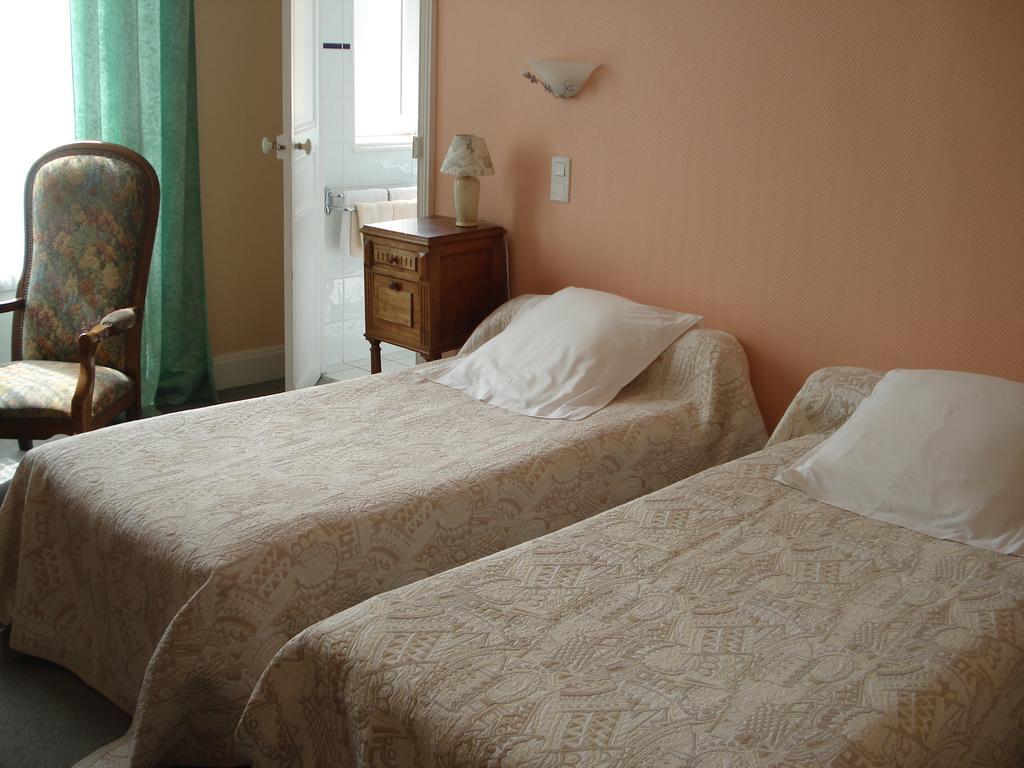 Castel Regina Hotel Chatel-Guyon Ngoại thất bức ảnh